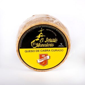 Queso-de-cabra-curado-con-chorizo